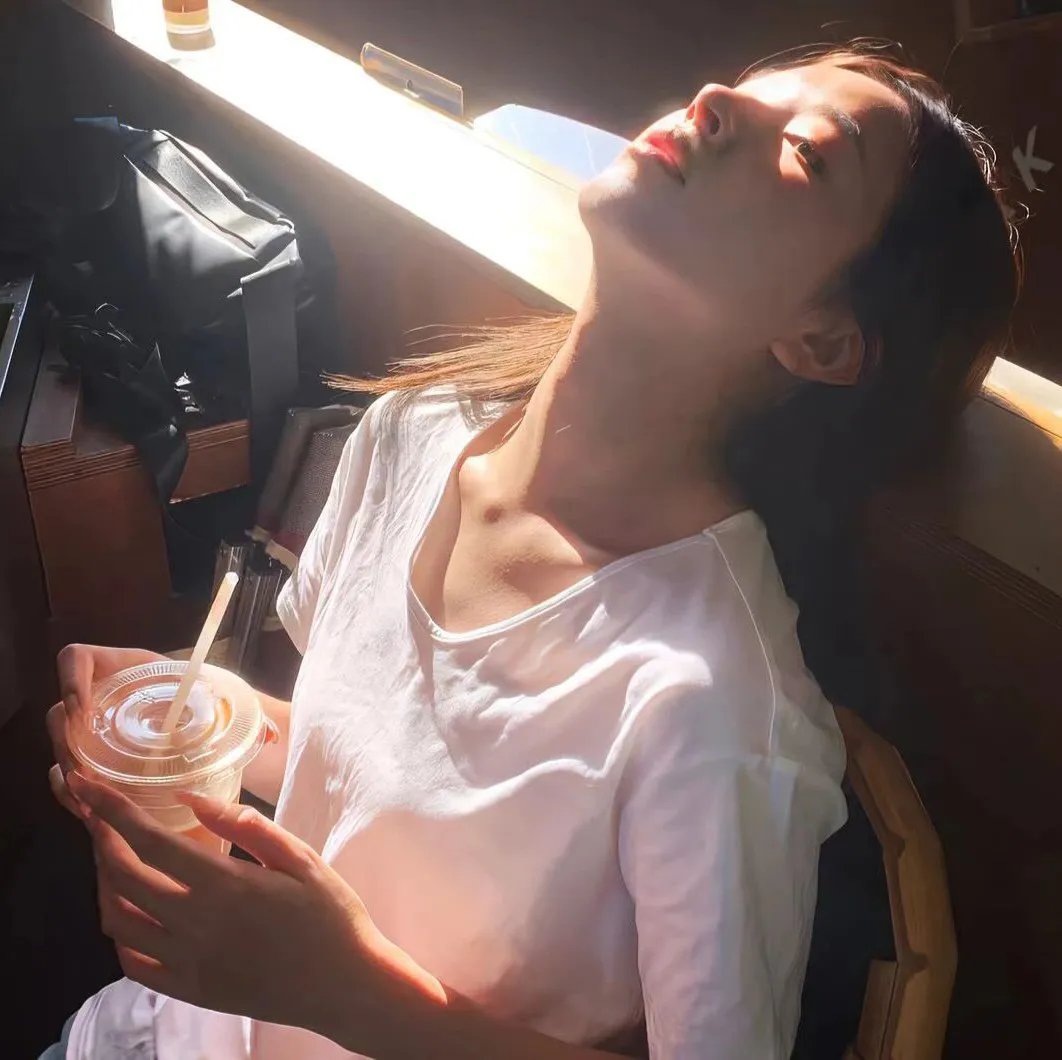 奥卡万戈：生命的洪流 封面